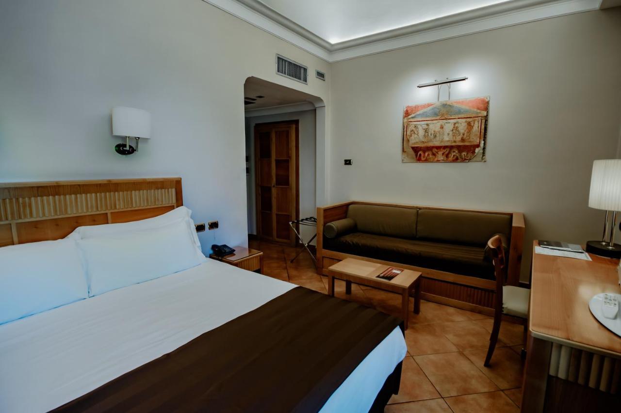 Hotel Forum Pompei Esterno foto