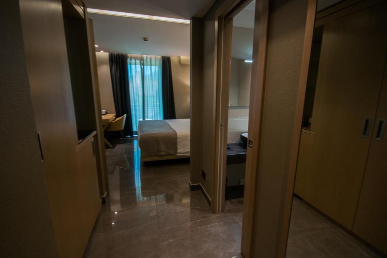Hotel Forum Pompei Esterno foto