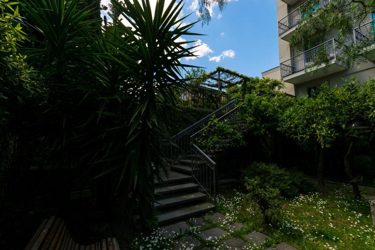 Hotel Forum Pompei Esterno foto
